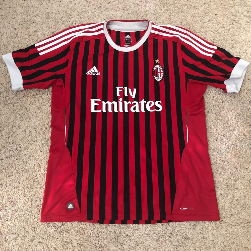 AC MILAN 2011-2012 Home Jersey